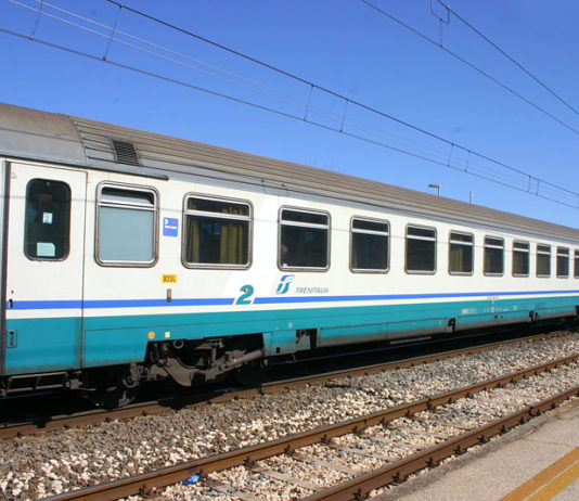 Le carrozze ferroviarie in Italia durante il ‘900 887 0 Storia Carrozze 2